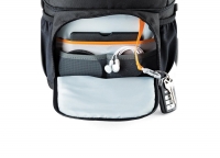 sumka-lowepro-nova-170-aw-ii-lp37121-pww-6.jpg