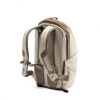 ryukzak-peak-design-everyday-backpack-zip-15l-bone-bedbz-15-bo-2-fotofox.com.ua-2.jpg