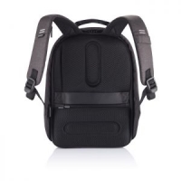 ryukzak-xd-design-bobby-hero-small-black-p705-701-fotofox.com.ua-3.jpg
